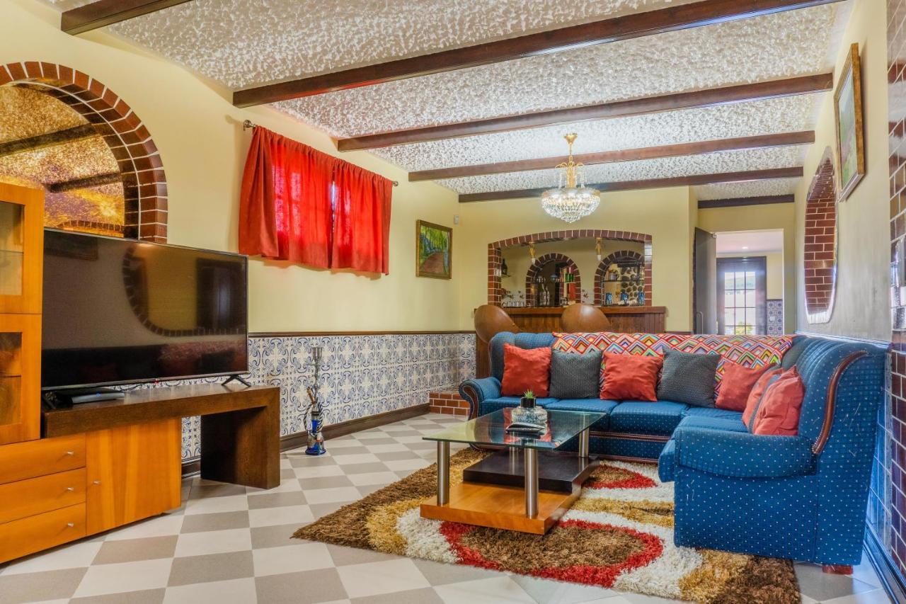 Pinheiro Sun&Beach House Πόντα Ντελγκάντα Εξωτερικό φωτογραφία