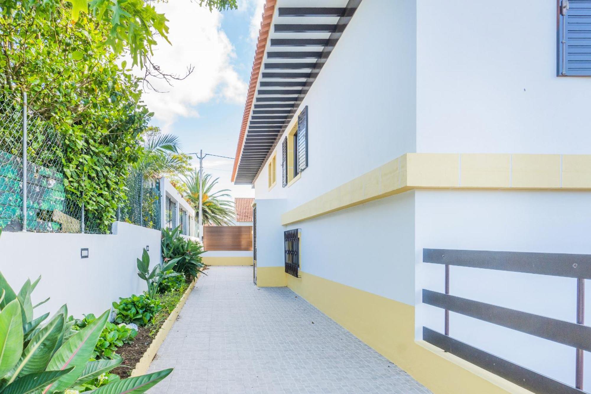 Pinheiro Sun&Beach House Πόντα Ντελγκάντα Εξωτερικό φωτογραφία